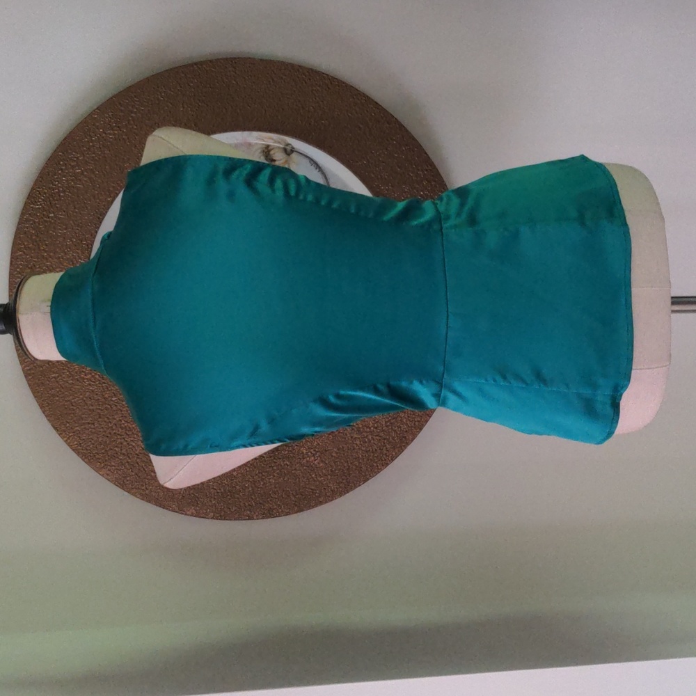 BCBG Top - Picture 4 of 12